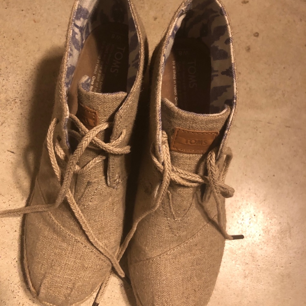 Tom’s Wedges - Picture 3 of 5